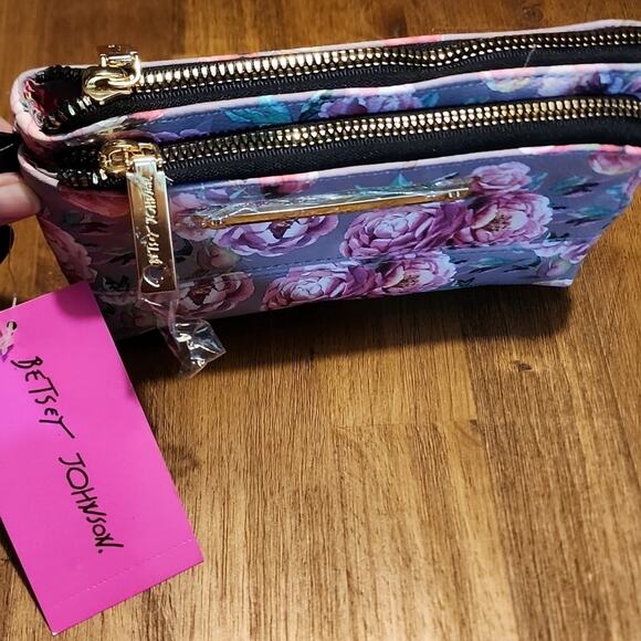 Betsy Johnson Floral Talli Wristlet Pouch - Picture 3 of 8